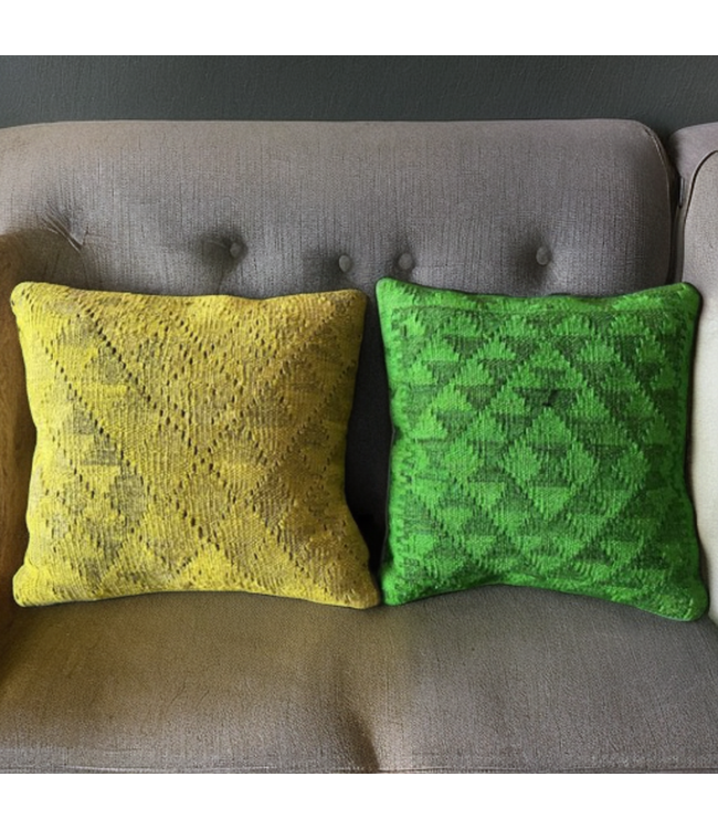 2xkelim kussens traditioneel ca 45x45 cm met vulling