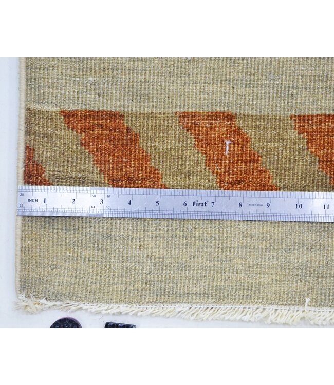 Torget Modern Rug 426 x 076 cm