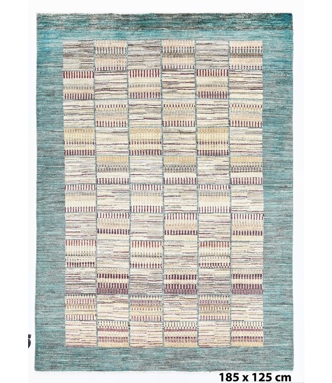 Old Windowgrace 185 x 125 cm