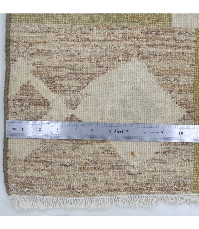 Plain Abstract Rug 191 x 124 cm