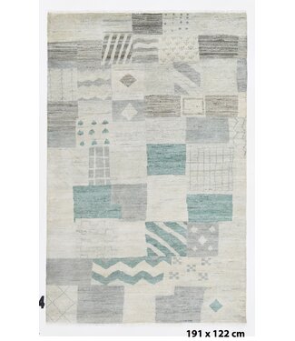 Plain Abstract Rug 191 x 122 cm