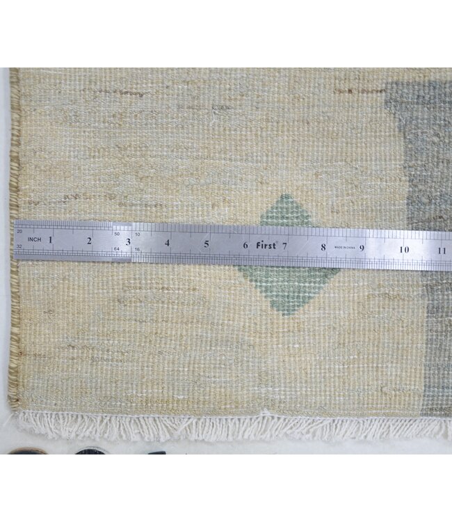 Plain Abstract Rug 191 x 122 cm