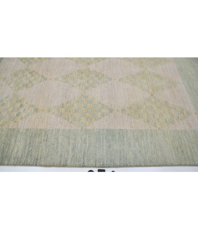 Green Diamond Rug 182 x 120 cm