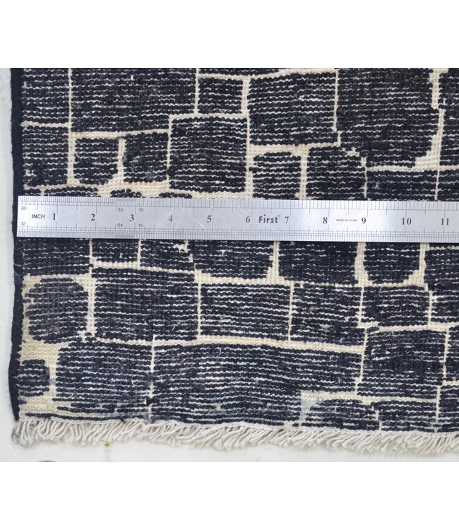 Schwarzer Cirsquare-Teppich 541 x 091 cm