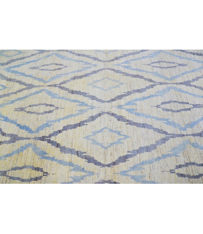 Diamond in Light Rug  250 x 163 cm