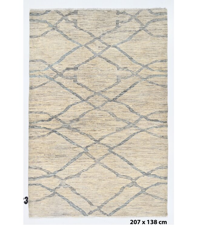 Perzisch crèmekleurig vloerkleed 207 x 183 cm