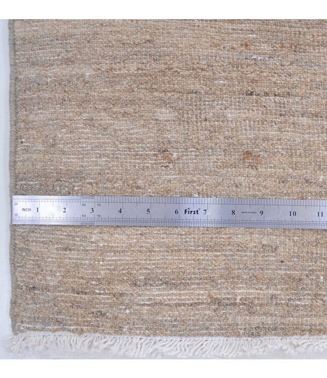 Cremefarbener gepunkteter Teppich, 257 x 164 cm