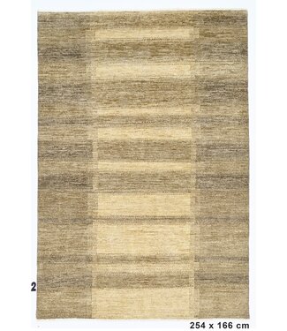 Brown Oak Rug 254 x 166 cm