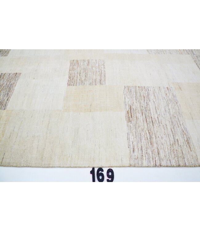 Chaos Minimalist Square Rug 247 x 166 cm