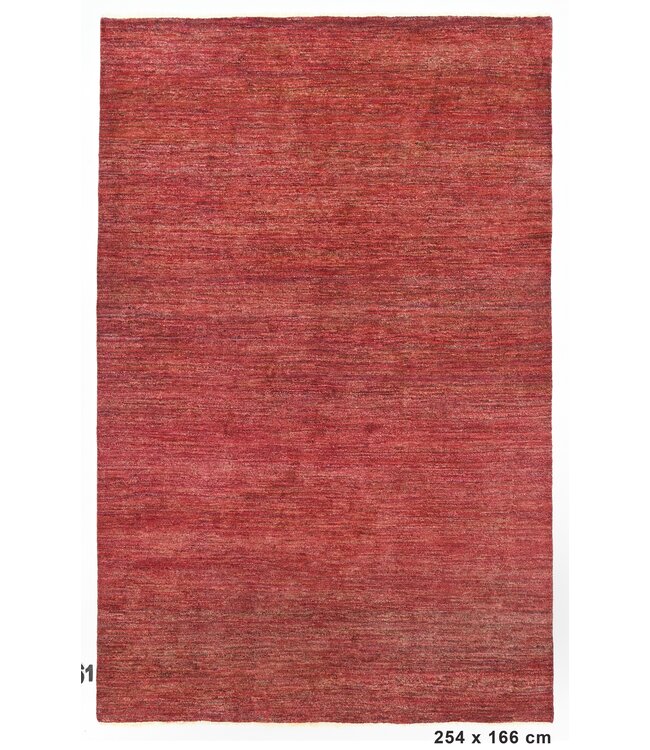 Scarlet Rug 254 x 166 cm
