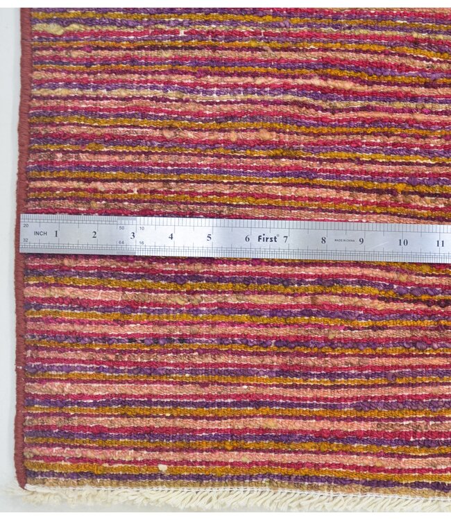 Scharlaken vloerkleed 251 x 168 cm