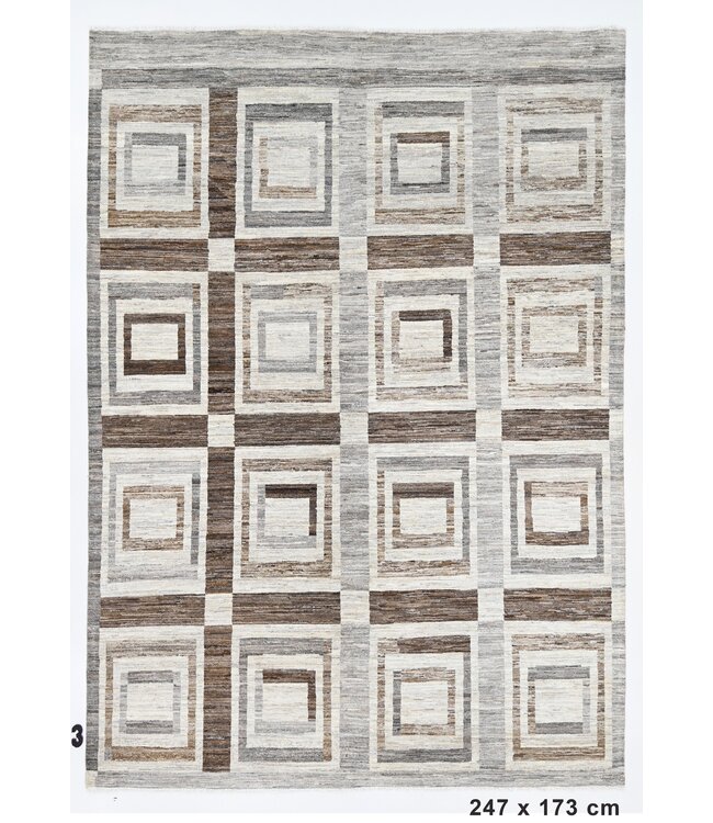 Square Indoor Rug 247 x 173 cm