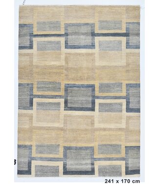 Cubic Wall Rug 241 x 170 cm