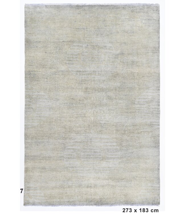 Damian  Algae Rug 273 x 183 cm