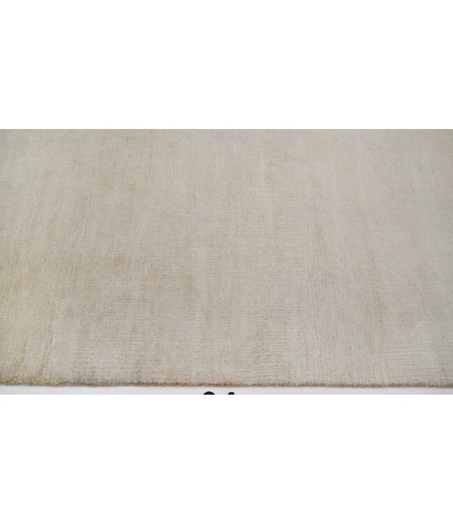 Damian Beige Rug 274 x 182 cm