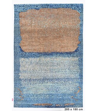 Faded Brown Rug 285 x 180 cm