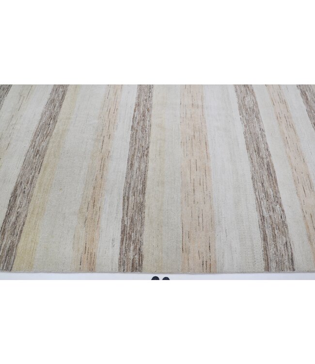 Wood Carved Rug 234 x 190 cm