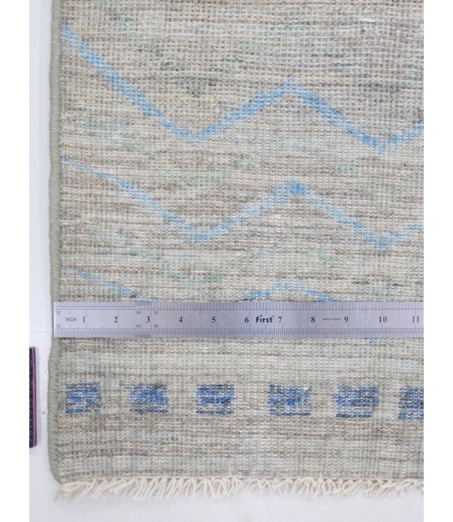 Persian Conventional Rug 297 x 189 cm