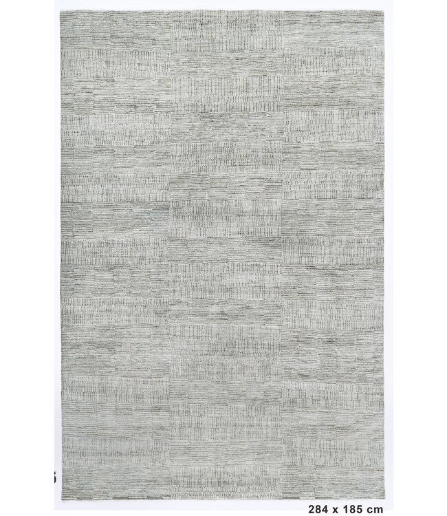 Sated Hunter Green Rug 284 x 185 cm