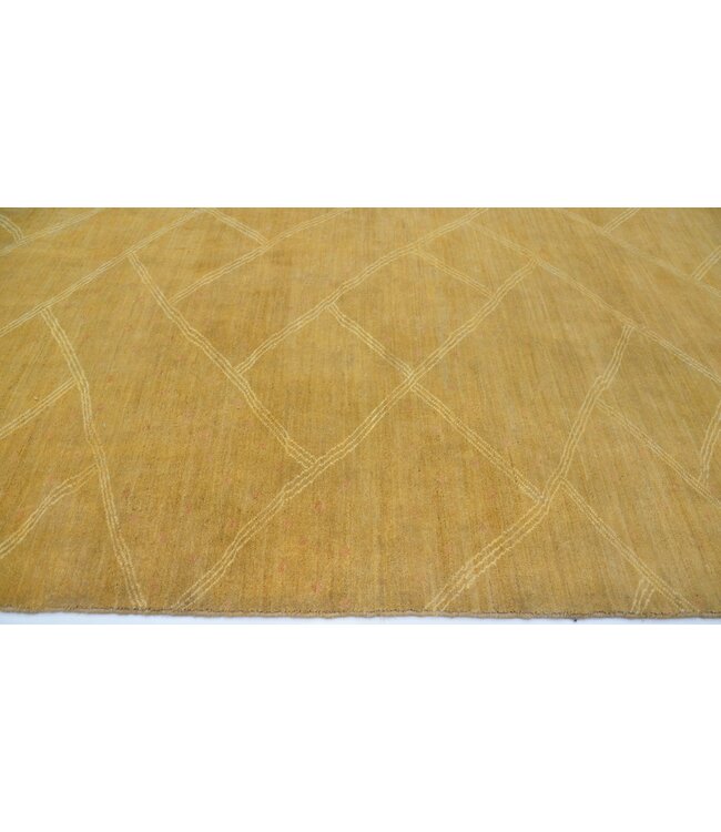 Lattice in Rug 268 x 185 cm