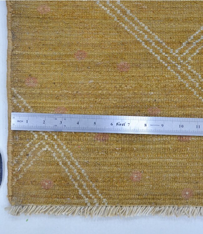 Lattice in Rug 268 x 185 cm