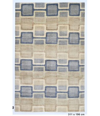 Kelimshop Einzelliger mehrfarbiger Teppich 311 x 196 cm Kelimshop Einzelliger mehrfarbiger Teppich 311 x 196 cm