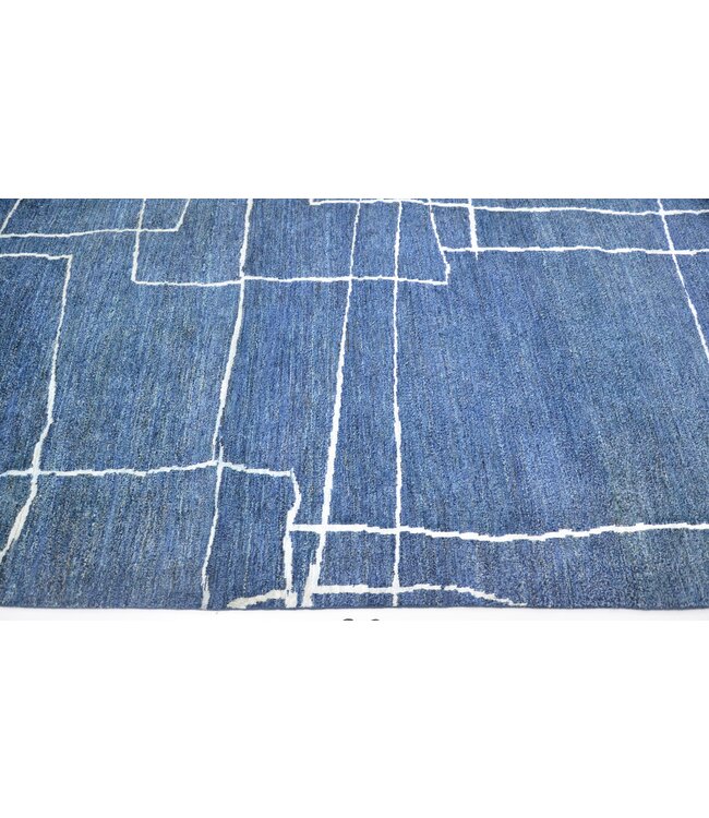 Witte lijn in blauw vloerkleed 292 x 199 cm