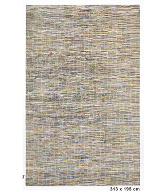 Kelimshop Multichromatischer Ray-Teppich 313 x 195 cm Kelimshop Multichromatischer Ray-Teppich 313 x 195 cm