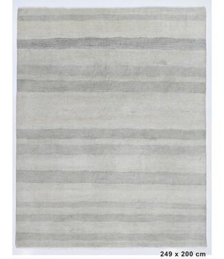 Shiayla Gray Rug 249 x 200 cm