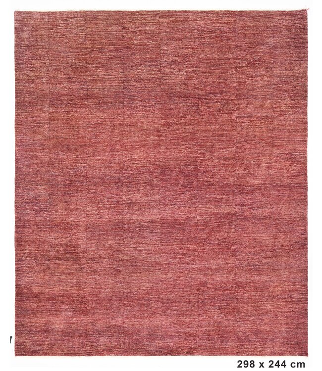 Scarlet Rug 298 x 244 cm