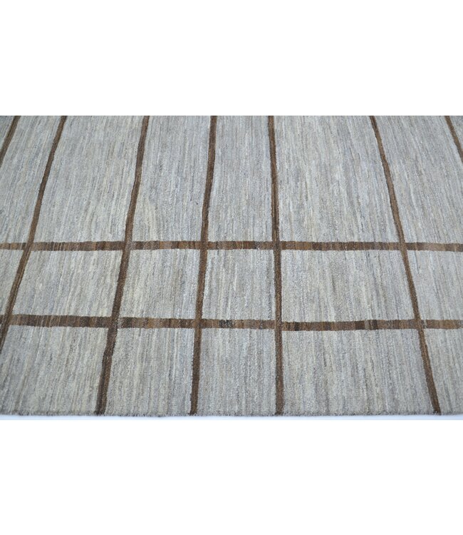 Thin Shepherd Check Rug 256  x 165 cm