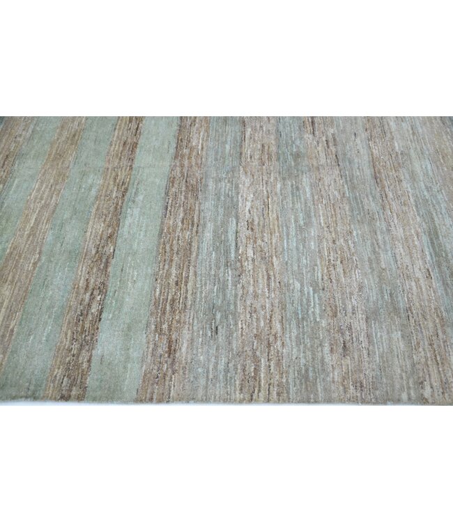 Antique wood House Rug 254 x 167 cm