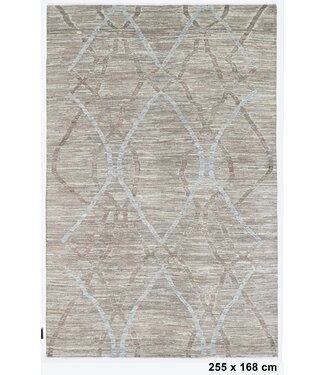 Persian Double Diamond Rug 255 x 168 cm