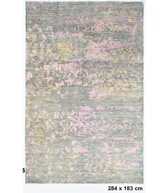 Blumenfelder Teppich 284 x 183 cm