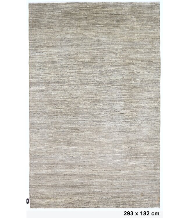 Damian  Algae Rug 293 x 182 cm