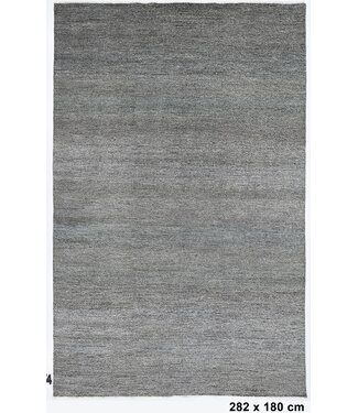 Damian  Algae Rug 282 x 180 cm