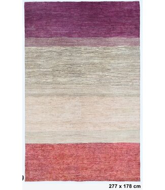 Kelimshop Teppich aus Samt und Creme, 277 x 178 cm Kelimshop Teppich aus Samt und Creme, 277 x 178 cm