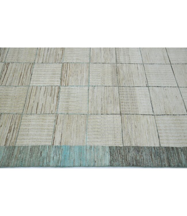 Gingham Chess Rug 264 x 177 cm