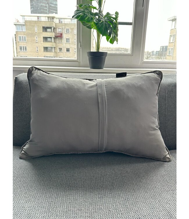 1x  kelim kissens  ca 60x45 cm mit Füllung