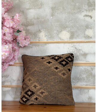 kilim cushion cover  vintage ca 45x45 cm with filling