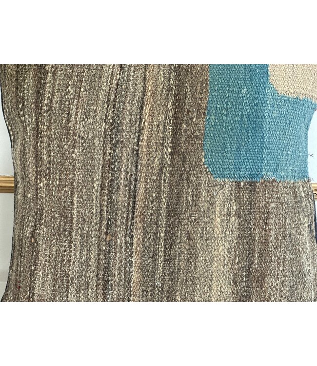 kelim kussens  vintage   ca 40x40  cm met vulling