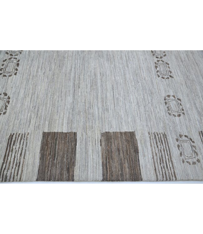 Art Doodle Rug 243 x 191 cm