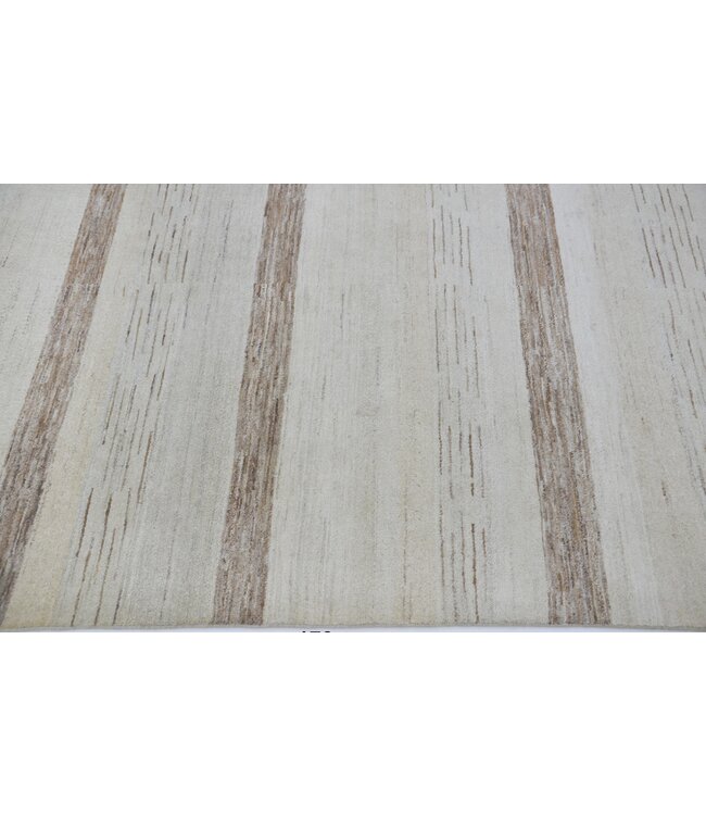 Houtgesneden vloerkleed 306 x 196 cm