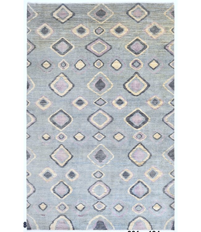 Diamond in Mud Lake Rug 301 x 194 cm