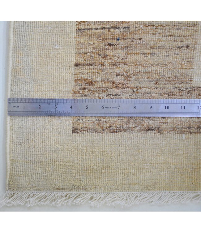 Creme Earth Square Rug 295 x 197 cm