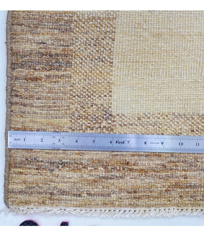 Creme Earth Rug 203 x 151 cm