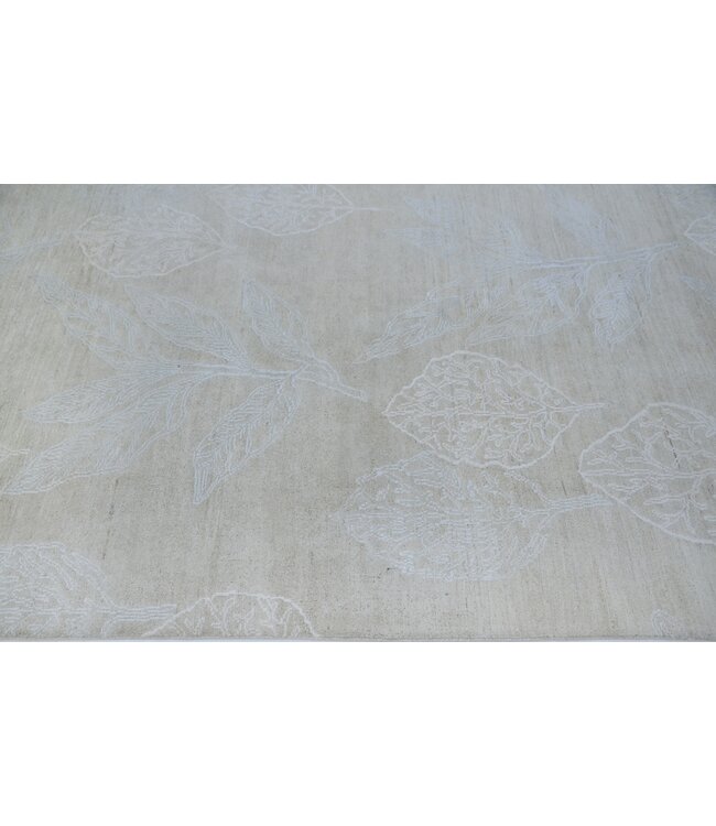 Seeley Frond Rug 312 x 296 cm