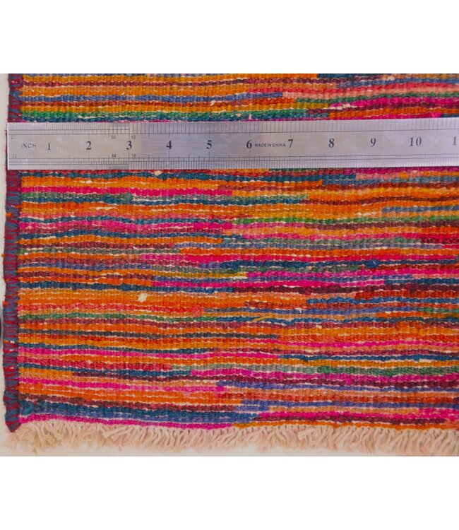 Teppich mit mehrfarbigen Streifen, 368 x 273 cm