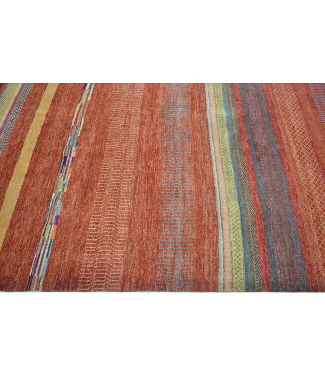 Vormen in strepen vloerkleed 286 x 266 cm