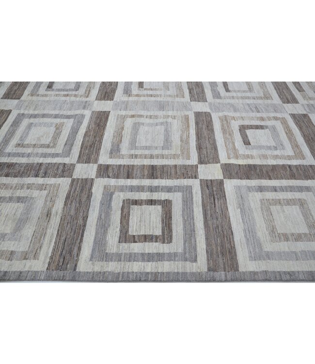 Square Indoor Rug 344 x 254 cm
